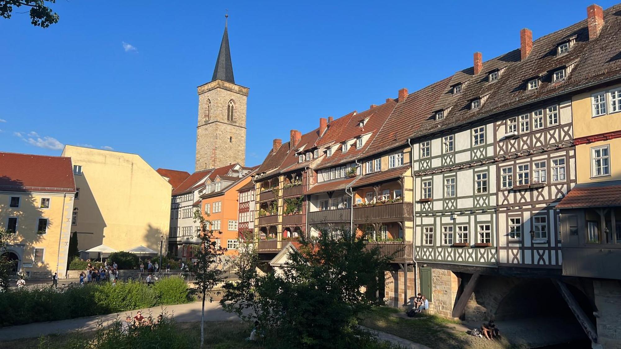Ferienwohnung Schildblick Modernes Apartment Direkt In Der Altstadt Von Erfurt Nahe Der Kraemerbruecke - Beste Innenstadtlage Kültér fotó
