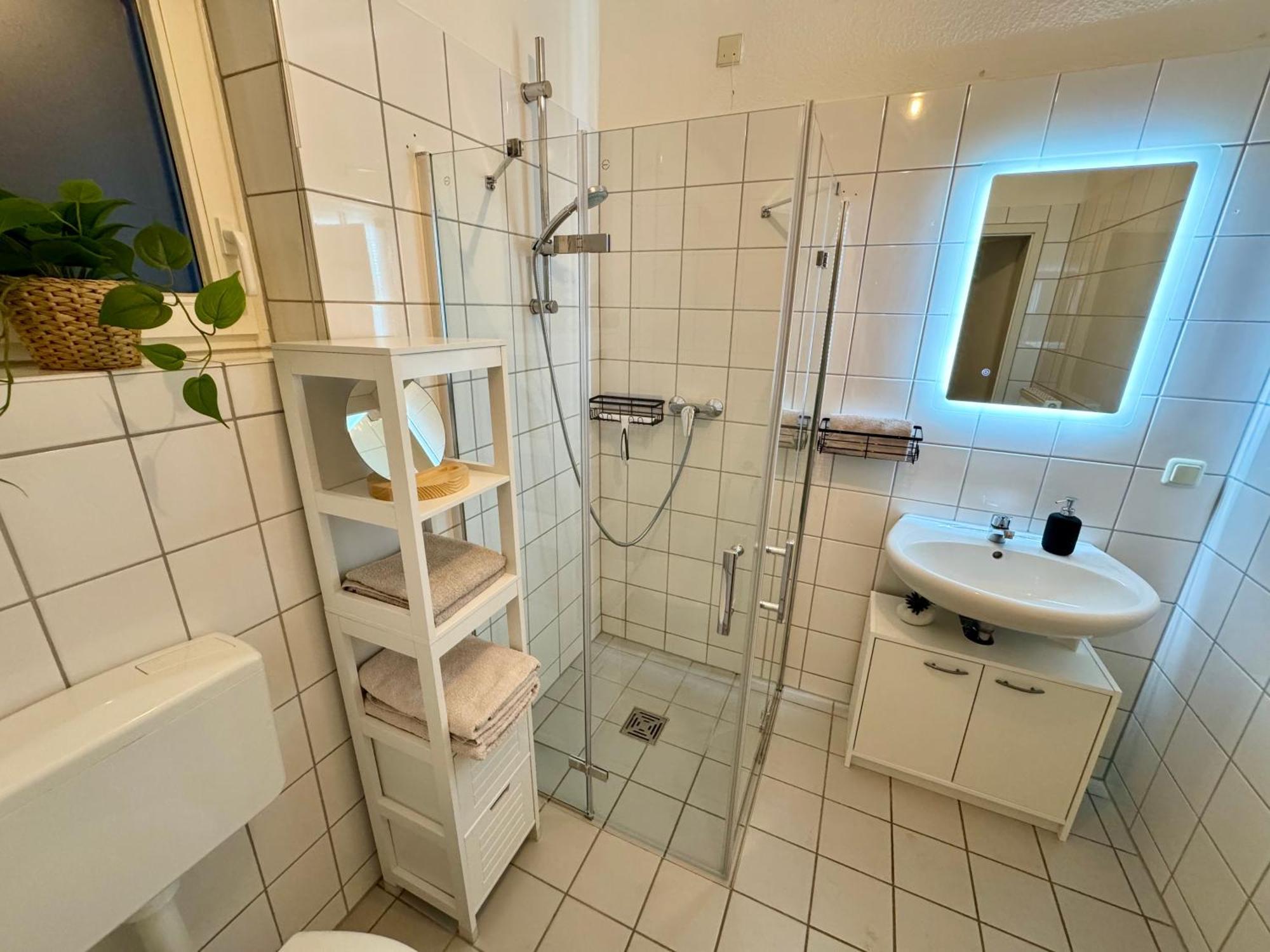 Ferienwohnung Schildblick Modernes Apartment Direkt In Der Altstadt Von Erfurt Nahe Der Kraemerbruecke - Beste Innenstadtlage Kültér fotó